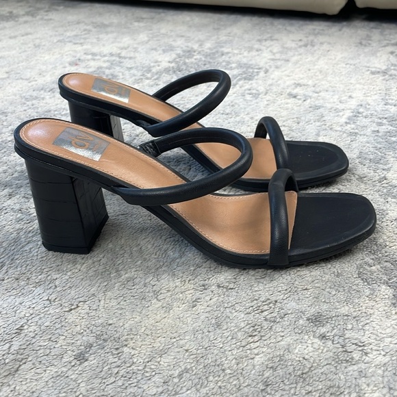 DV Dolce Vita Halsty Double Band Mules Chunky Heel Sandals Sz 8.5 - Picture 6 of 12